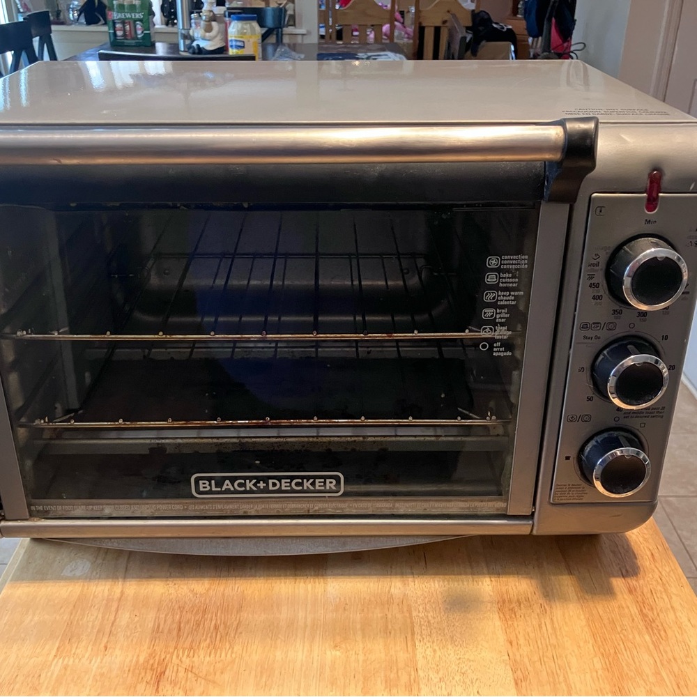 Black & Decker Silver Toaster Oven - Picture 13 of 16